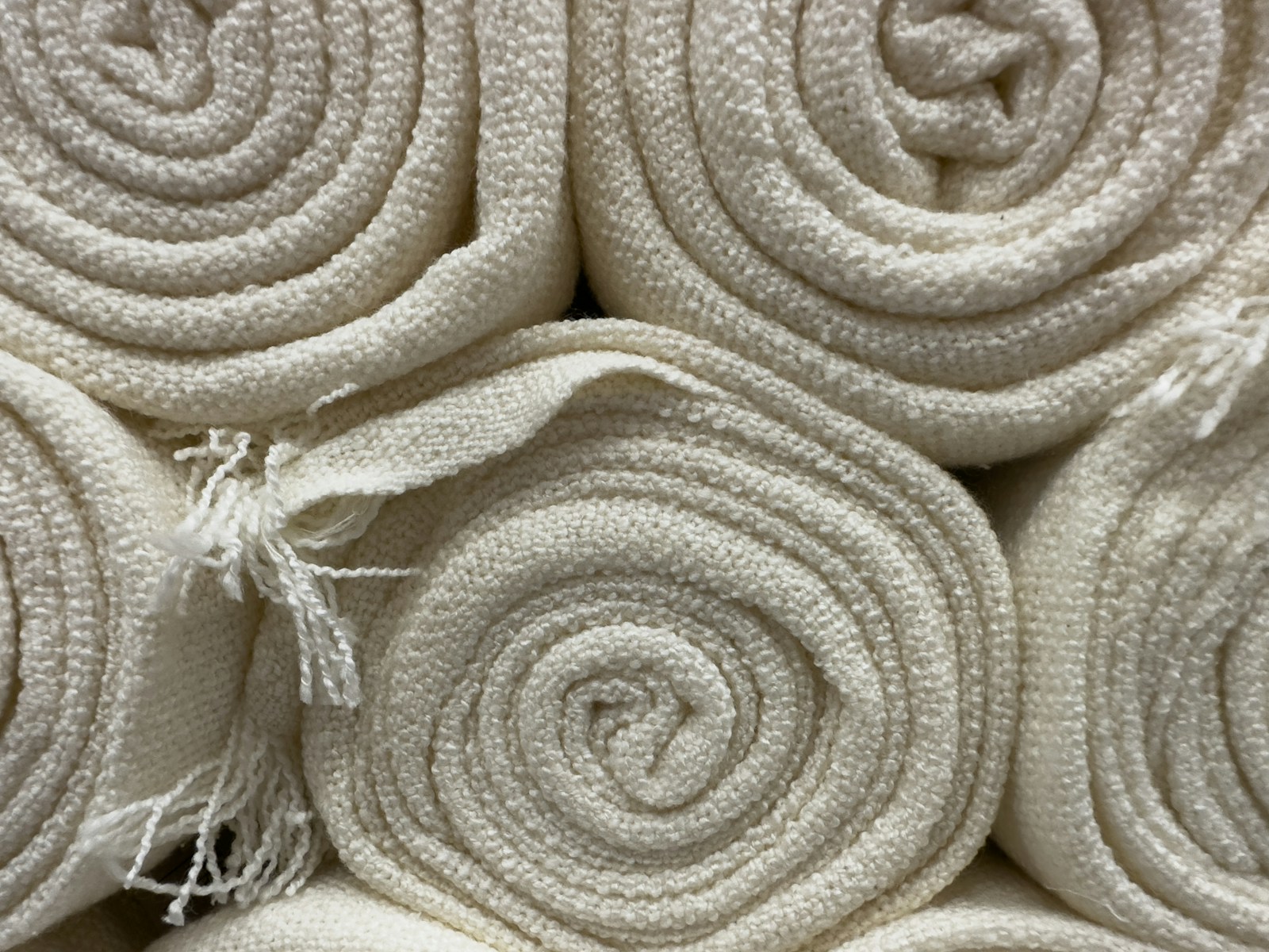 Soft rolled cotton towels